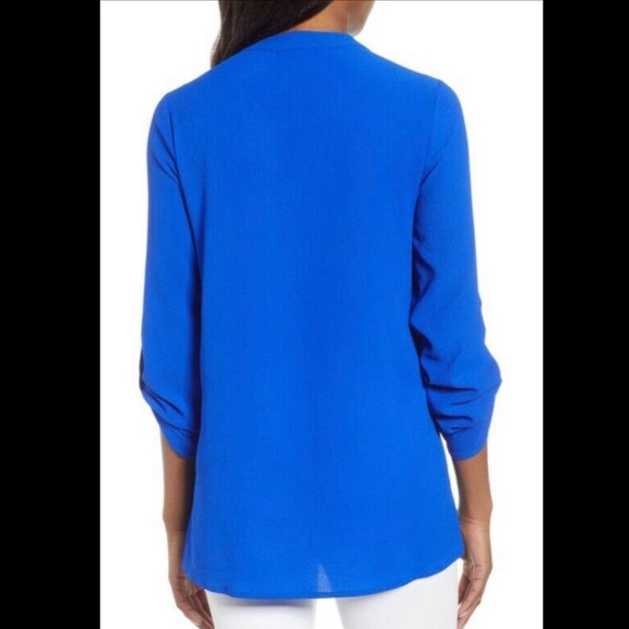Gibson Royal Blue Long Sleeve V-Neck - Picture 2 of 10